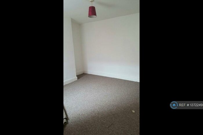 1 Bedroom Flat To Rent In Disraeli Street, Blyth, NE24