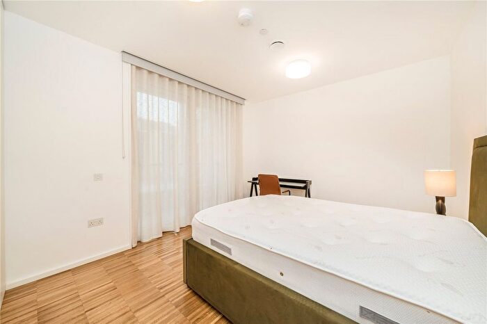 2 Bedroom Flat To Rent In Georgiana Street, London, NW1