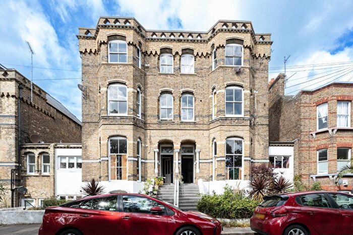 2 Bedroom Flat For Sale In Clarendon Road, Margate, Kent, CT9