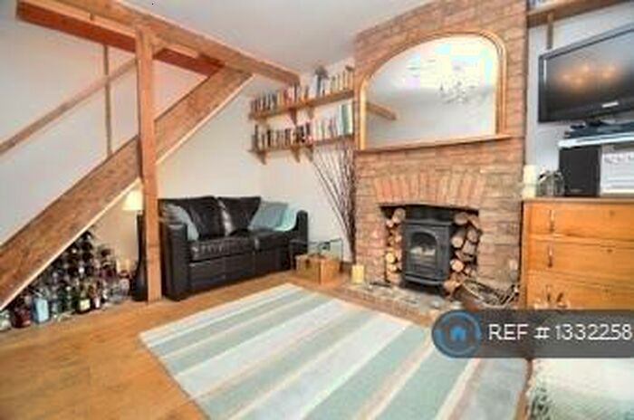 2 Bedroom Terraced House To Rent In Bois Moor Road, Chesham, HP5