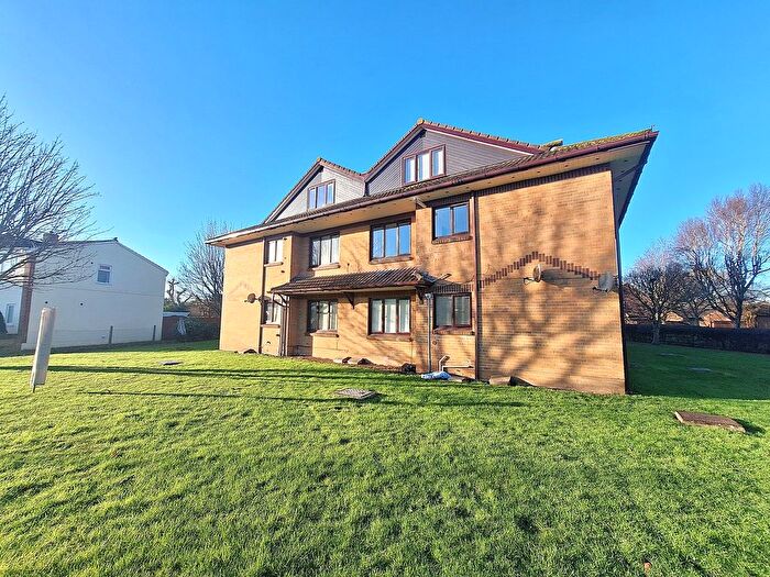 Studio For Sale In Chorley Close, Oakdale, Poole, BH15