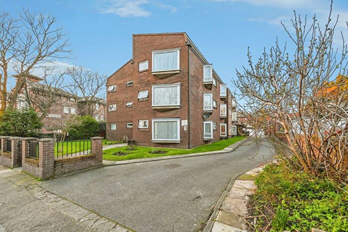 1 Bedroom Flat For Sale In Cambridge Road, Waterloo, Liverpool, Merseyside, L22