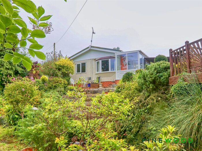 2 Bedroom Detached Bungalow For Sale In Brookfield Park, Mill Lane, Old Tupton, Chesterfield, Derbyshire, S42