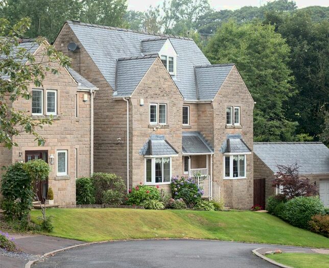 5 Bedroom Detached House For Sale In Rossendale View, Todmorden, West Yorkshire, OL14