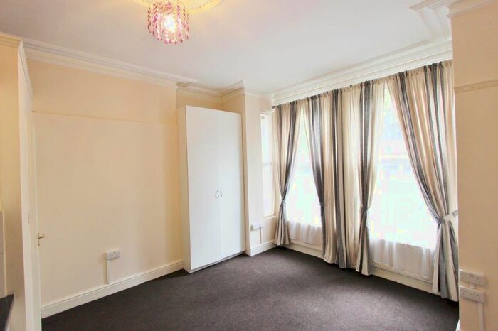 4 Bedroom Semi-Detached House To Rent In Preston Road Area, Wembley, HA9