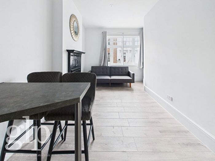 1 Bedroom Flat To Rent In Kings Road, Chelsea, SW3