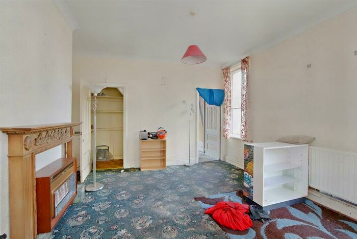 3 Bedroom End Of Terrace House For Sale In Clover Hill Road, Nelson, BB9