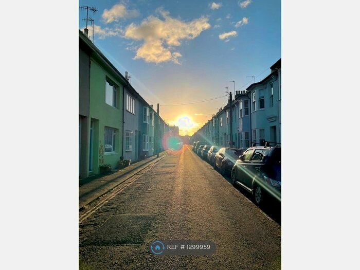 3 Bedroom Terraced House To Rent In Coleman Street, Brighton BN2