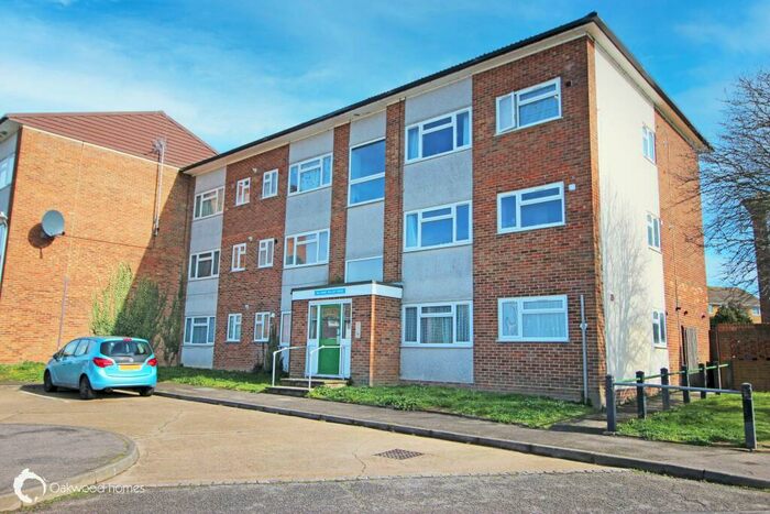 1 Bedroom Flat To Rent In Dane Valley, Margate, CT9