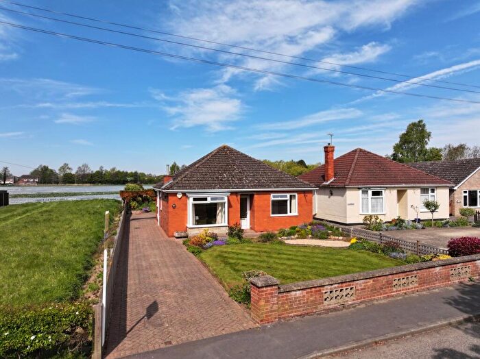 2 Bedroom Detached Bungalow For Sale In Horseshoe Lane, Kirton, Boston, PE20