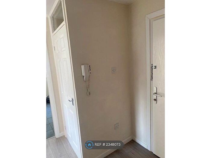 1 Bedroom Flat To Rent In Maghull, Liverpool, L31