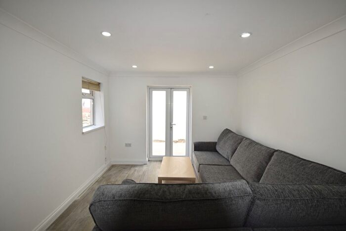 7 Bedroom Terraced House To Rent In Thesiger Street, Cathays, CF24