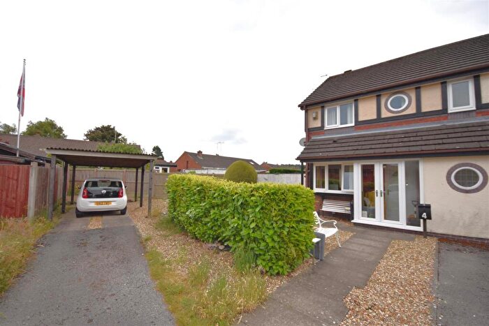 2 Bedroom Semi Detached House For Sale In Windermere Close, Little Neston, Neston, CH64