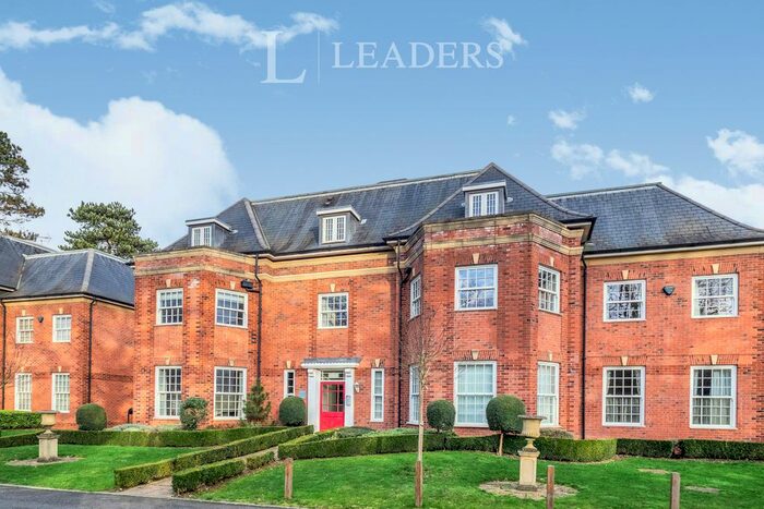 2 Bedroom Flat To Rent In John Cullis Gardens, Leamington Spa, CV32