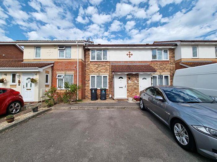 2 Bedroom House To Rent In Fairlead Drive, Gosport, PO13
