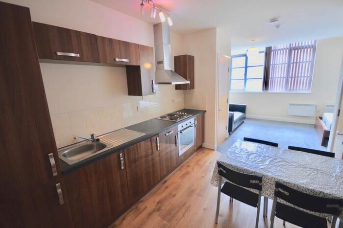 Studio To Rent In Ashtons Works, Sheffield, South Yorkshire, S3