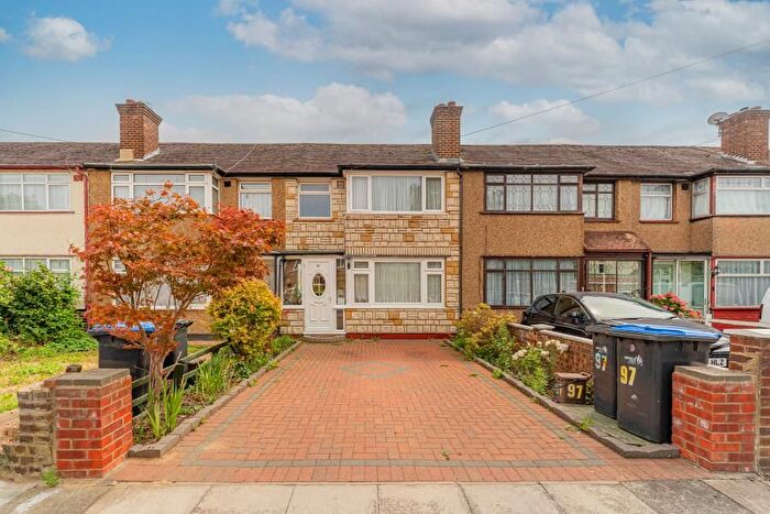 4 Bedroom Property To Rent In Charlton Road, Edmonton, N9