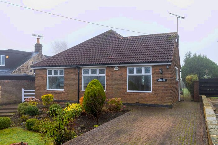 3 Bedroom Bungalow To Rent In Long Line, Sheffield, S11