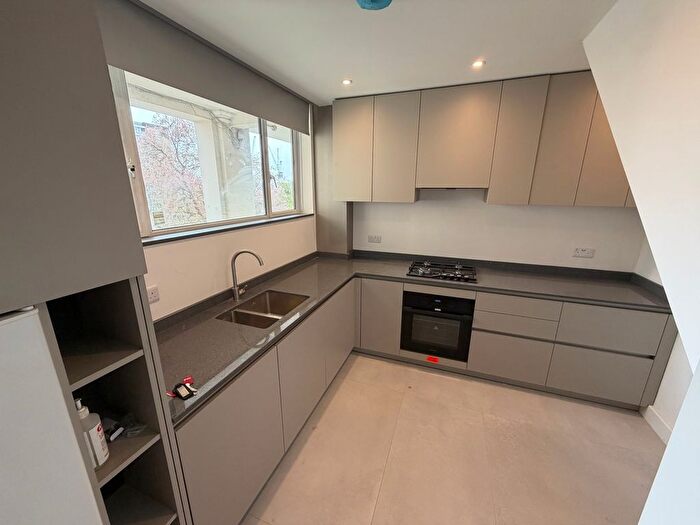 2 Bedroom Flat To Rent In Sherlock Court Dorman Way, London, NW8