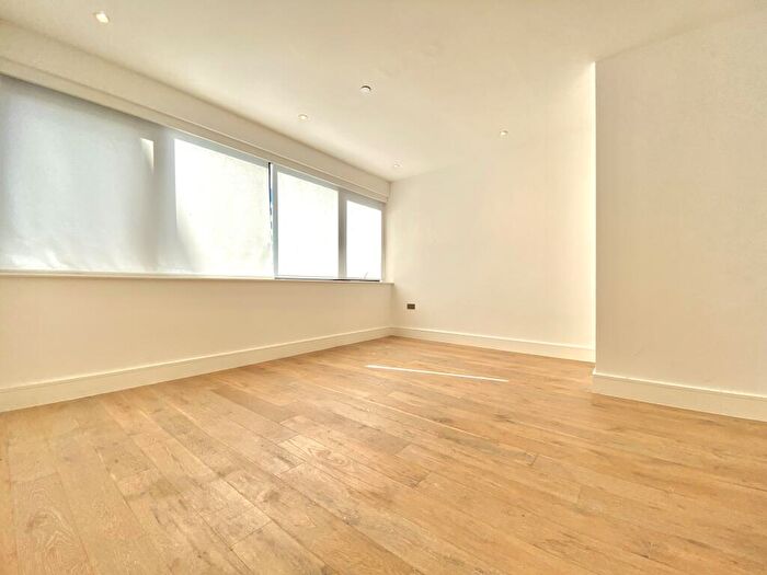 2 Bedroom Apartment To Rent In Romney Place, Maidstone, ME15