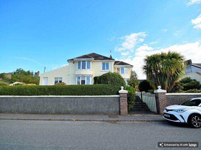 5 Bedroom Detached House For Sale In New Street, Kidwelly, SA17