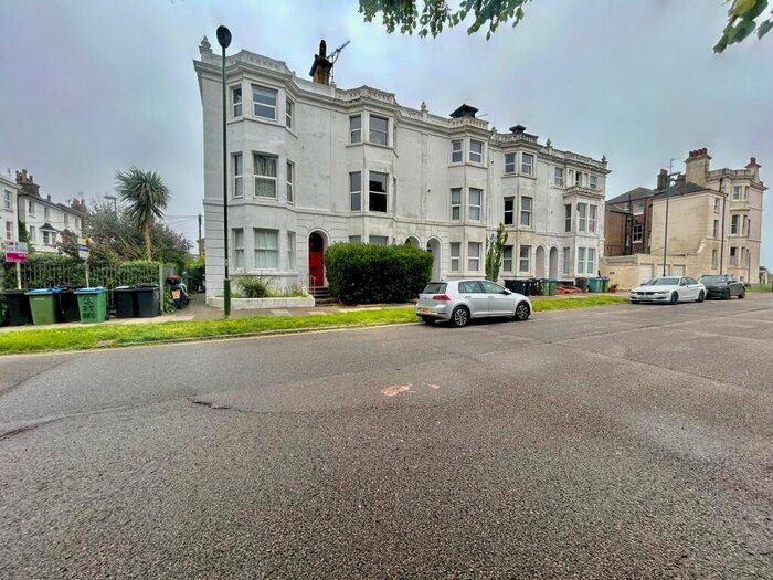 Apartment To Rent In St. Augustine Road, BN17