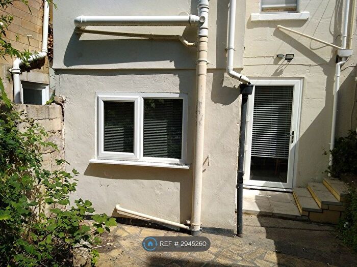 1 Bedroom Flat To Rent In St Georges Buildings, Bath, BA1