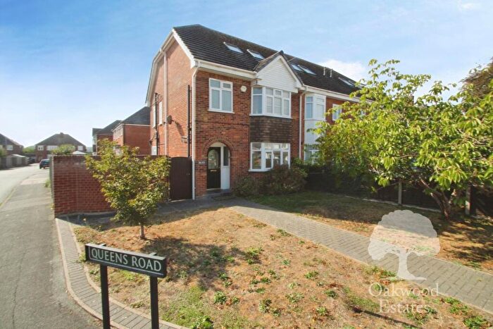 4 Bedroom Semi Detached House To Rent In Victoria Road, Eton Wick, SL4