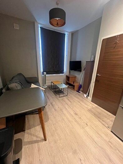 1 Bedroom Flat To Rent In The Tralee, - St Michaels Road, BH2