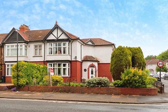 3 Bedroom End Of Terrace House For Sale In Stapleton Road, Bristol, BS5