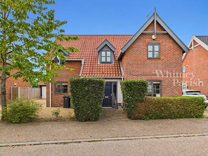 4 Bedroom Detached House For Sale In Diamond Close, Winfarthing, Diss, IP22