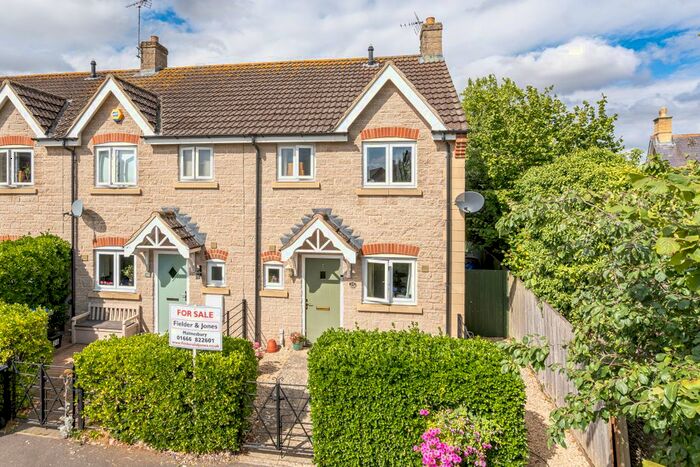 3 Bedroom End Of Terrace House To Rent In Royal Field Close, Hullavington, Chippenham, SN14