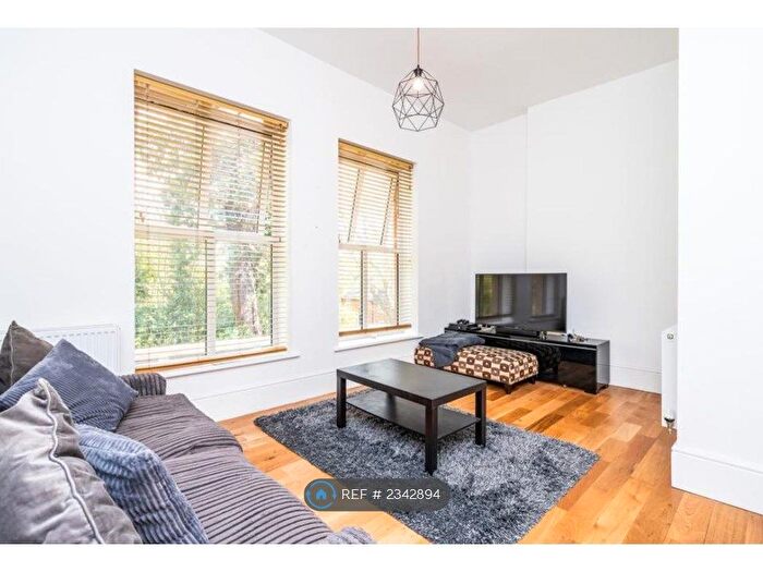 1 Bedroom Flat To Rent In Woodland House, Narborough, Leicester, LE19