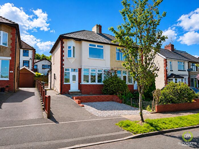 3 Bedroom Semi Detached House For Sale In Oakwood Road, Accrington, BB5