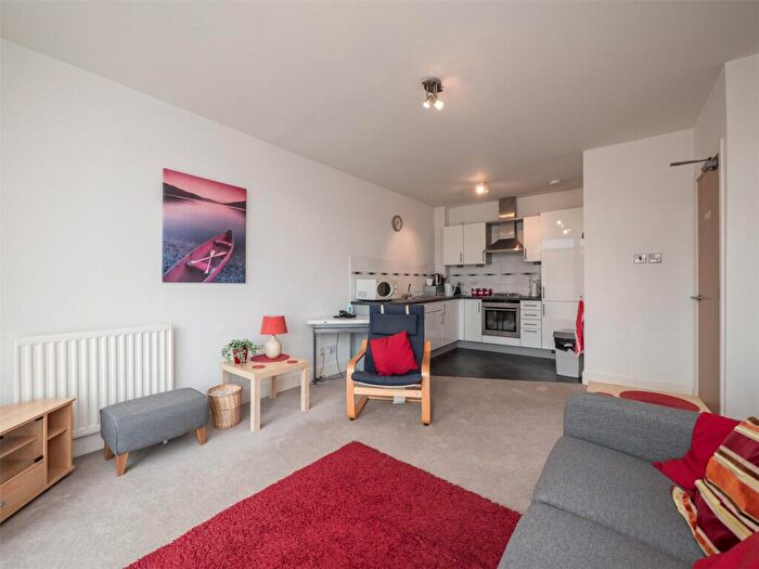 1 Bedroom Flat To Rent In Hopetoun Street, Edinburgh, EH7