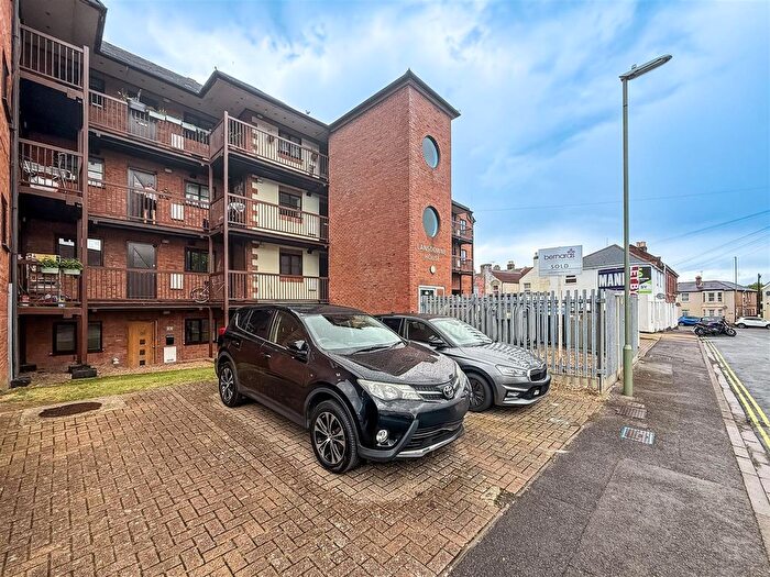 1 Bedroom Flat To Rent In Inverness Road, Gosport, PO12