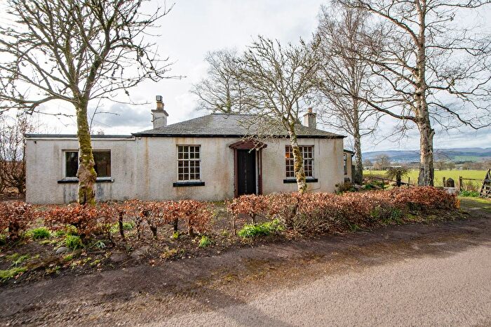 3 Bedroom Cottage For Sale In Strageath, Muthill, PH5