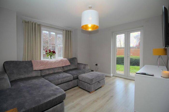2 Bedroom Apartment To Rent In Watts Drive, Shepshed, LE12
