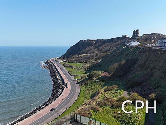 2 Bedroom Flat For Sale In Queens Parade, Scarborough, YO12