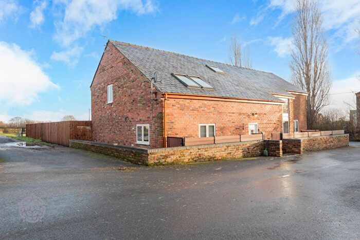 4 Bedroom Barn Conversion For Sale In Tan House Lane, Burtonwood, Warrington, Cheshire, WA5