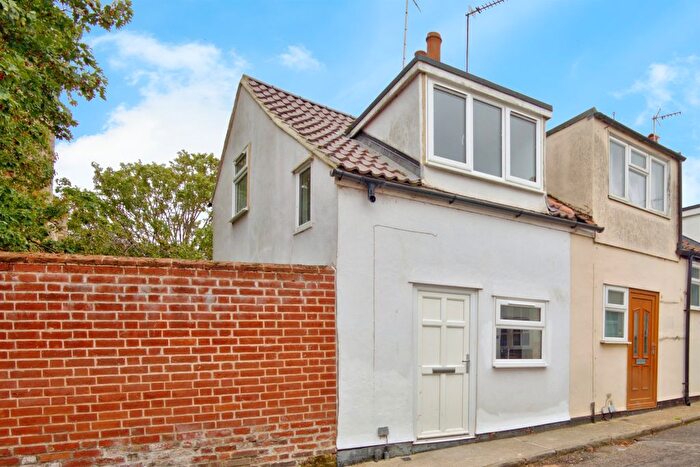 2 Bedroom End Terrace House For Sale In Spurgeon Street, Colchester, CO1
