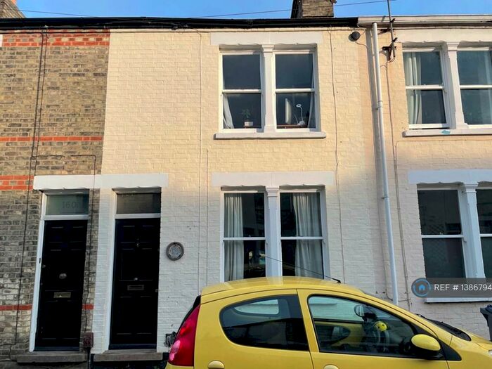 5 Bedroom End Of Terrace House To Rent In Thoday Street, Cambridge, CB1
