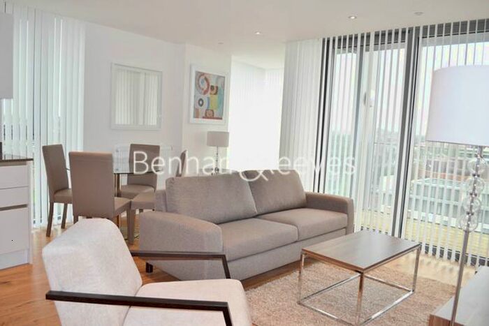 2 Bedroom Flat To Rent In Uxbridge Road, Ealing, W5