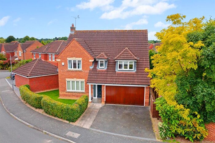 4 Bedroom Detached House For Sale In Newton Close, Lowdham, Nottingham, NG14