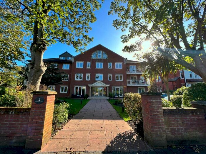 2 Bedroom Apartment To Rent In Grosvenor Road, Birkdale, Southport, Merseyside, PR9