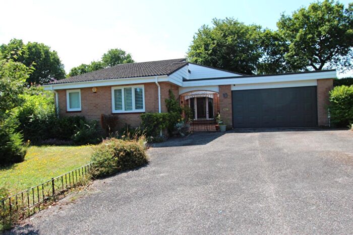 4 Bedroom Detached Bungalow For Sale In Moorlands, West Hill, EX11