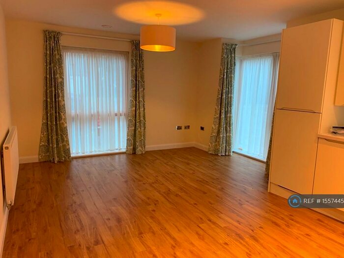 1 Bedroom Flat To Rent In Monmouth House, Monmouth, NP25