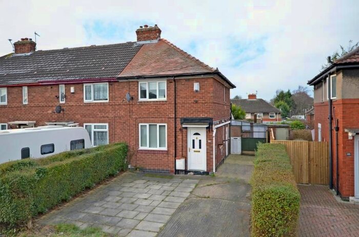 2 Bedroom End Of Terrace House To Rent In St. Philips Grove, Clifton, York YO30