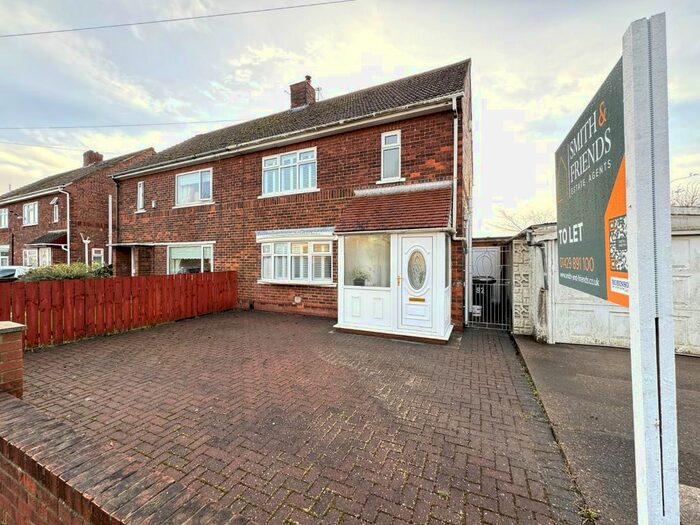 3 Bedroom Semi-Detached House To Rent In Powlett Road, Hartlepool, TS24