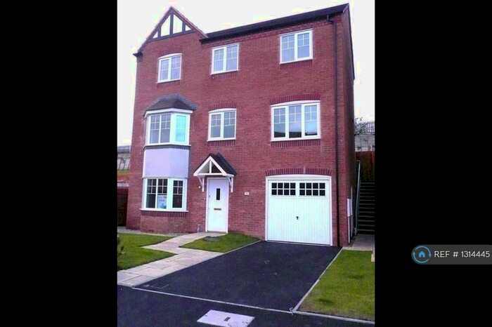 4 Bedroom Detached House To Rent In Ley Hill Farm Road, Birmingham, B31